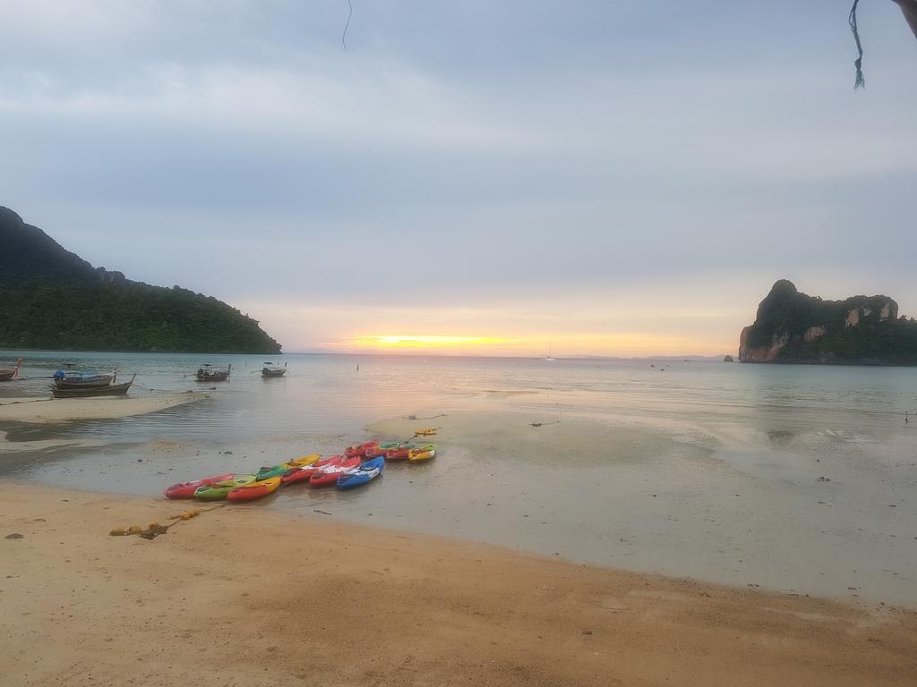 Dalum Beachhouse Hotel Phiphi-szigetek Kültér fotó